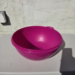 Tupperware Pink Serving And Storage Bowl, 7.8 L, NO LID