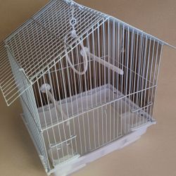 Bird cage used but great condition small cage 