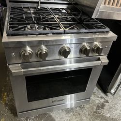 Dacor 30” Gas Stove 30”