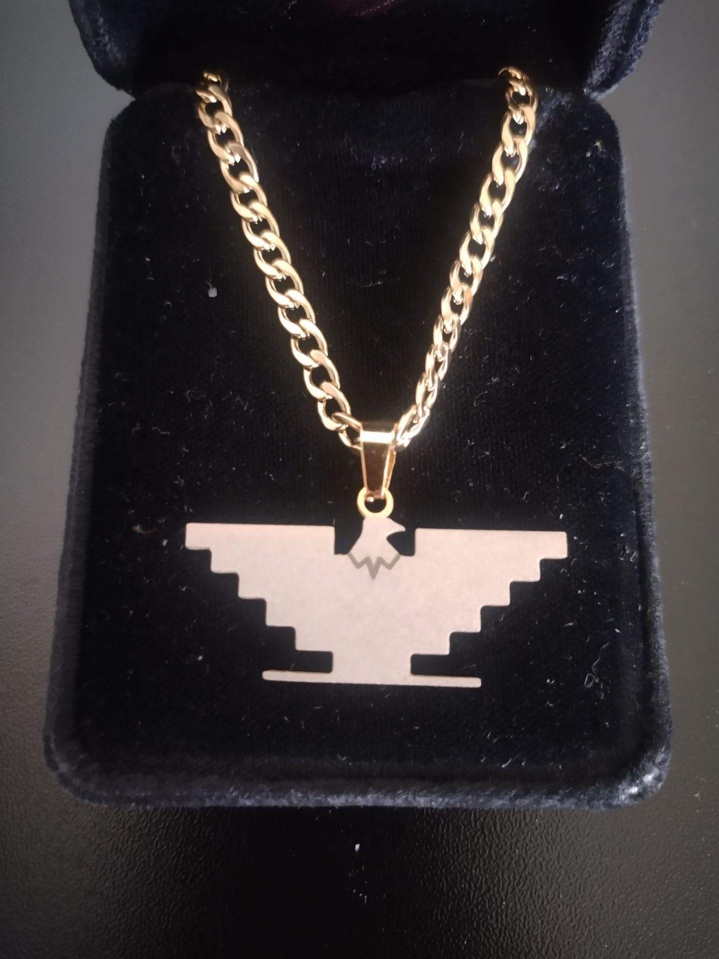 NEW GOLD HUELGA BIRD PENDANT CHAIN