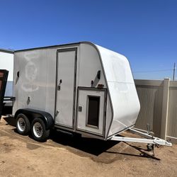 Enclosed Trailer