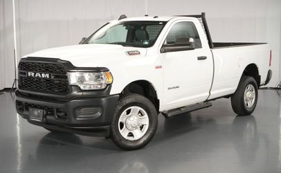 2022 RAM 3500 Regular Cab 4Wd