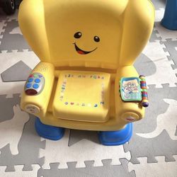 Kids Fisher Price Learn Smart Chair 🪑 Like New 