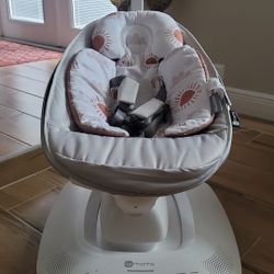 4moms MamaRoo Swing 