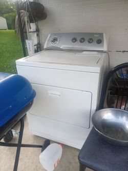 Whirlpool electric dryer works good