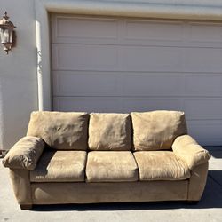 Brown Couch - FREE DELIVERY 