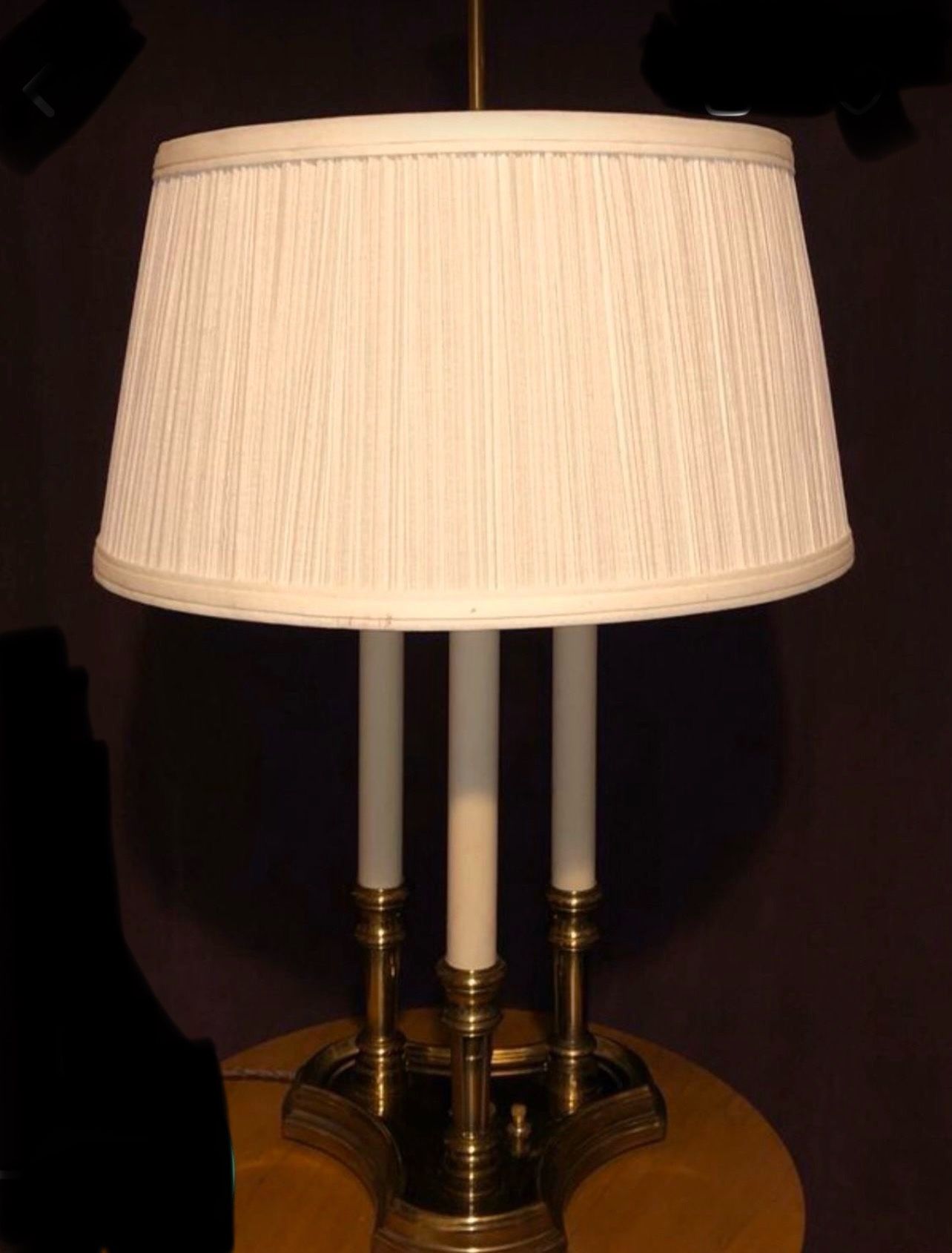 STIFFEL BRASS FRENCH BOUILLOTTE DESIGN 3 CANDLE STICK TABLE LAMP.