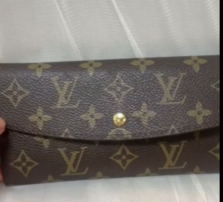 Louie Vuitton Wallet