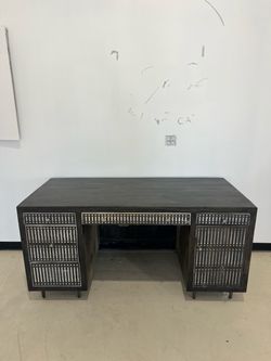 Good Office Desk