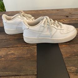 Nike Air Force 1 Size 6.5 Y