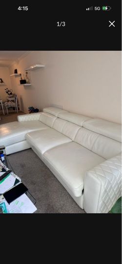 Luxury Leather Sleeper Sectional – Natuzzi Italia Balance (3-Piece with Chaise)