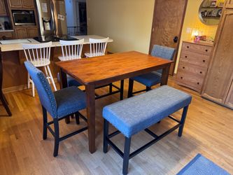 Kitchen Table and Chair Set — Counter Height, Seats 6