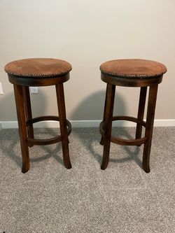 Sunny Designs 30” Bar Height Stools – Set of 2