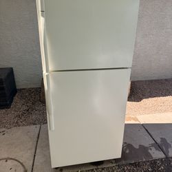 Refrigerator Top Freezer 30 Day Warranty 