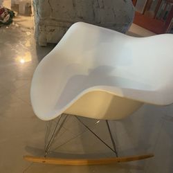 Mid Century Rocking Chair 