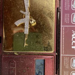 Gold Pendant 