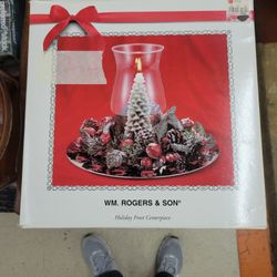 Christmas Decor."CHECK OUT MY PAGE FOR MORE DEALS "