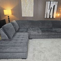 Ashley Furniture 2-Piece Dark Gray Sectional Sofa