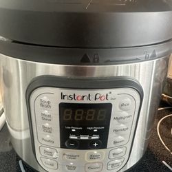 Pressure Cooker 8 Quartz New
