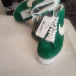 Nike SB Zoom Blazer Mid 'Pine Green'
