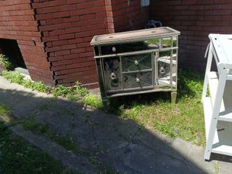 Glass dresser and baby bed for sale