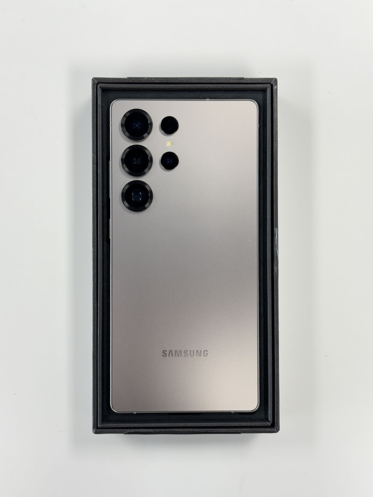 Samsung Galaxy S25 ULTRA 256GB TITANIUM UNLOCKED