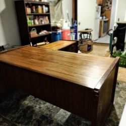 Hardwood L Shape-Corner Desk With Return