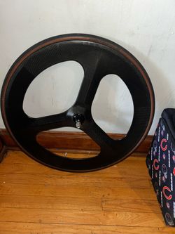 Rear tri spoke carbon  Rtr  16t 250$