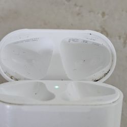 Apple Airpod Case 1st Gen