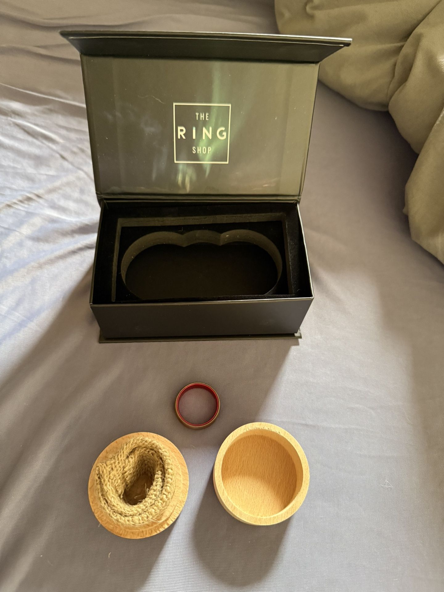 The Ring Shop Ring 13.5 Size