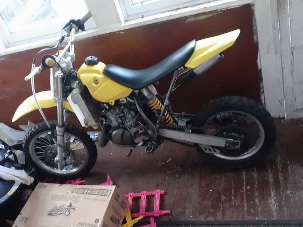 suzuki 2 stroke dirt bike
