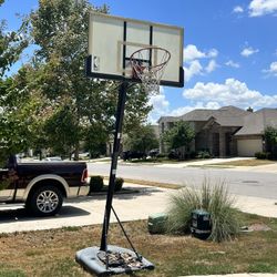 Spalding Basketball Hoop