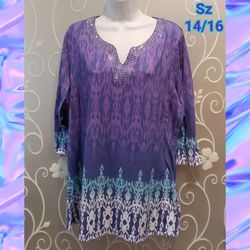 WOMENS EMBELLISHED TUNIC TOP SIZE XL (READ)
