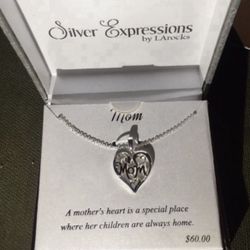 New Silver Expressions LARocks Mom Chain & Charm 