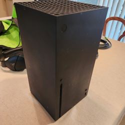 Xbox Series X With Accessories 