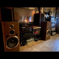 Very rare Pioneer CS – V910 speakers