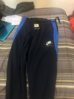 Nike air joggers small size original