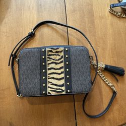 Michael Kors Jet Set Signature Logo Semi Lux Small Camera Crossbody Bag