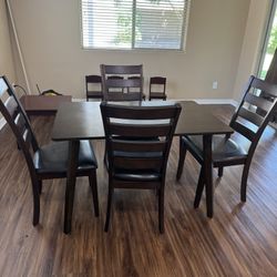 Small Dinning Table 