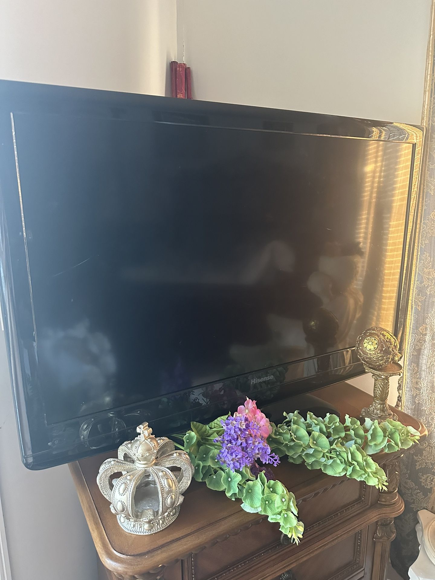 Hisense TV 