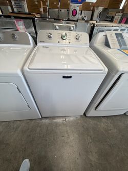 Maytag Top Load Washing Machine White and dryer