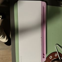 White Board Surface Pad with Drawer