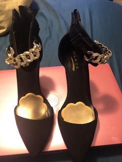 Size 9 heels brand new
