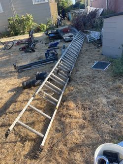 Ladder 40 ft !!  Good comfy