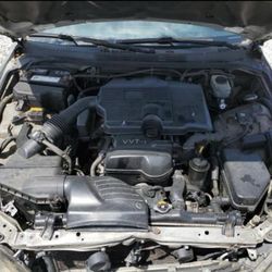 Complete Part Out 2001 Lexus IS300 Sedan