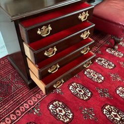 Vintage  Chippendale style solid cherry wood. four drawer bachelor’s chest .  22” high , 20” wide. 13” depth $300