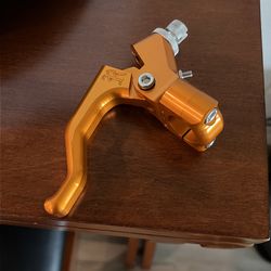 RSC one finger stunt clutch (motorcycle)