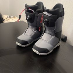 Snowboarding Boots 9.5
