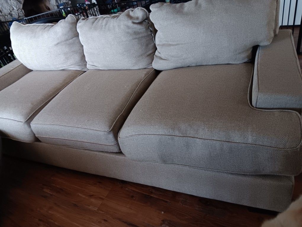 Free Couch
