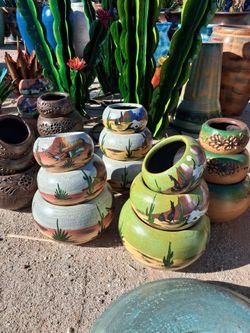 Beautiful colorful and hand crafted art peices!!✨️🌸